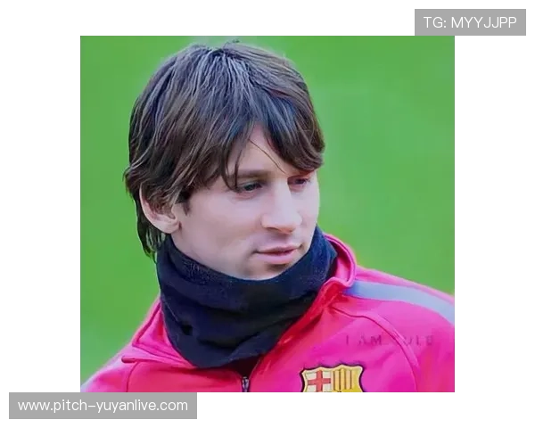 足球9号球服的传奇象征 谁是背后最具影响力的球星