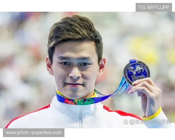 足球女球迷因偶像失利泪洒赛场情绪崩溃画面曝光引发广泛关注